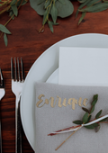 Marcasitio con nombre del invitado personalizado