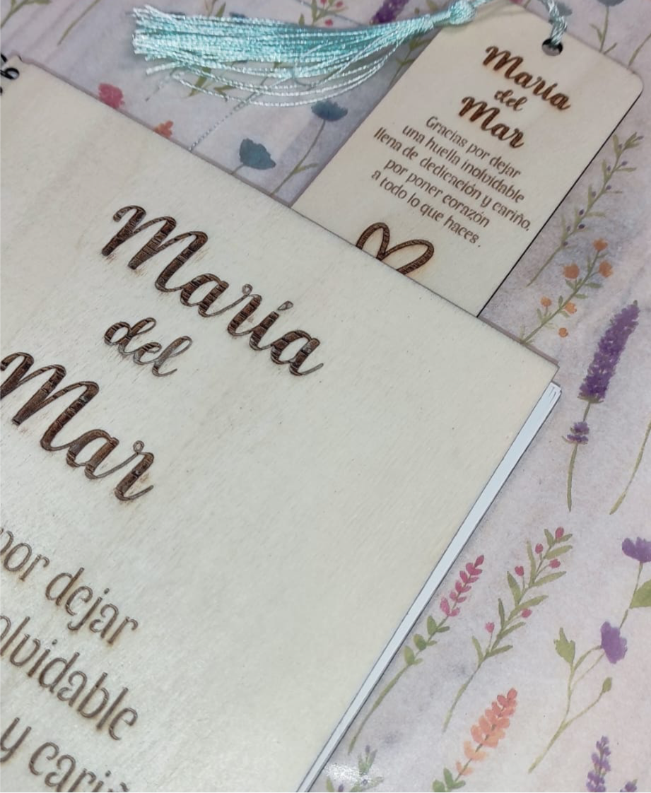 Libreta Natura y marca páginas