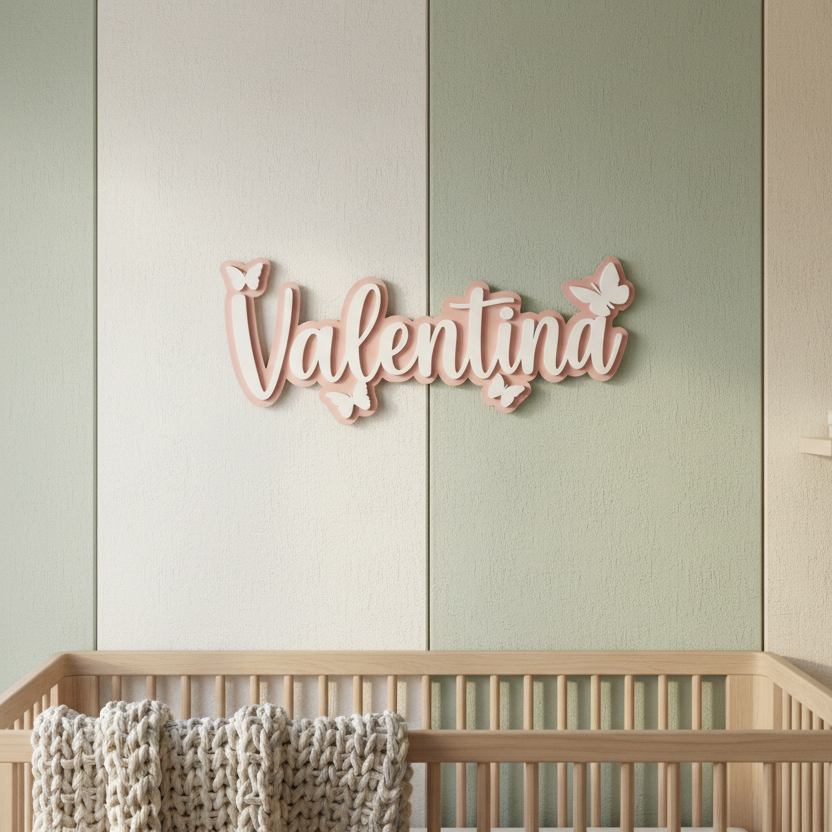 Nombre de madera decorado